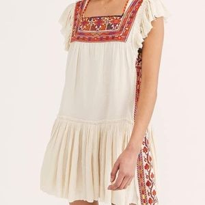Free people dress/tunic sage green!